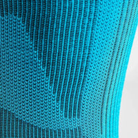 Närbild på 3D AirKnit-stickningen i rivera