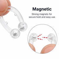 Transparent magnetisk näsklämma med magneter för stabil passform och enkel användning.