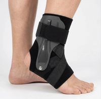 Orthopedische enkelbrace met verstelbare spalk voor stabiliteit
